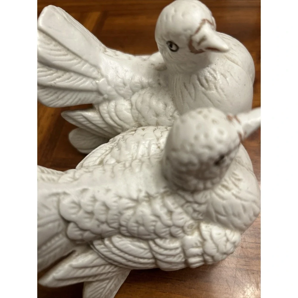 Vintage Big‎ Love Birds Doves Bisque Porcelain